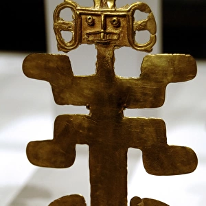 Pre-Columbian Art. Colombia. Anthropomorphic pendant. 5th10