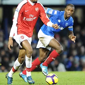 Abou Diaby (Arsenal) Aaron Mokoena (Portsmouth). Portsmouth 1: 4 Arsenal