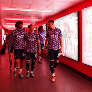 Arsenal Players Cedric, Granit Xhaka, and Mo Elneny Before Southampton Clash (2021-22)