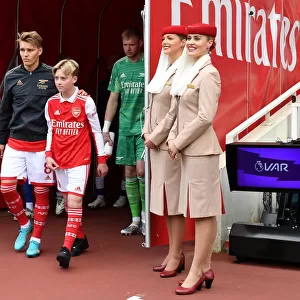 Arsenal vs. Everton: Martin Odegaard Leads Arsenal at Emirates Stadium (Premier League 2021-22)