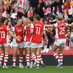 Arsenal Women's Triumph: Beth Mead Scores First Goal Against Tottenham in FA WSL Showdown