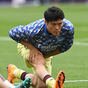 Arsenal's Tomiyasu Prepares for West Ham Showdown in Premier League