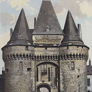 La Ferte-Bernard, Porte de ville, cote de l entree (Hotel de Ville) (colour photo)