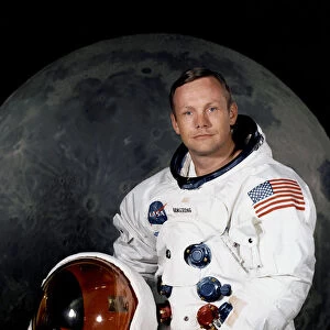 Official Portrait of Neil Armstrong, 1969 (photo)