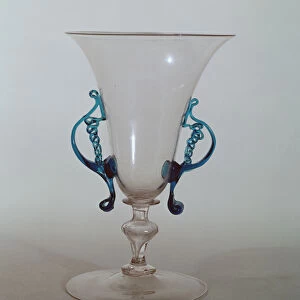 Venetian vase, 16th century (glass)
