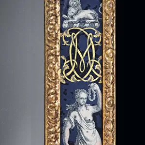 William and Mary pier mirror and companion side table, c. 1706-07 (giltwood & verre eglomise)