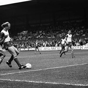 Stoke. v. Southampton. October 1984 MF18-03-064 The final score was a three one