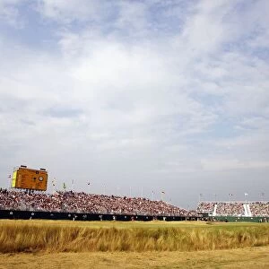 18th Green & Grandstand