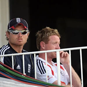 Andrew Strauss, Bell & Collingwood Watch From The Pavilli