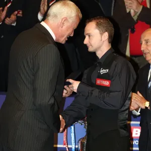 Barry Hear Consoles Graeme Dott Barry Hear Consoles Graeme Dott