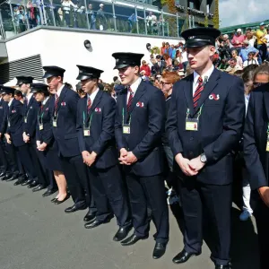 Security Wait To Let Wimbledon Crowds In Security Wait To Let Wimbledon Crowds In
