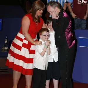 A Tearfull John Higgins With His Wife & Family A Tearfull John Higgins With His Wife & Family