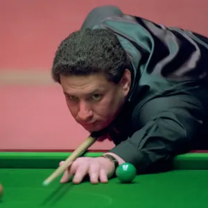 Tony Drago Print - Snooker Embassy World Championships 1992 Tony Drago Print - Snooker Embassy World Championships 1992