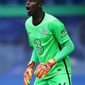Chelsea's Edouard Mendy in Action Against Crystal Palace: Premier League, London (October 2020)