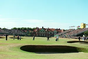 18th Green & Clubhouse