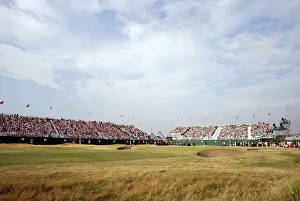 18th Green & Grandstands