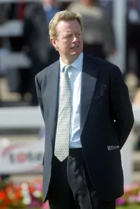 Alec Prints: Alec Stewart