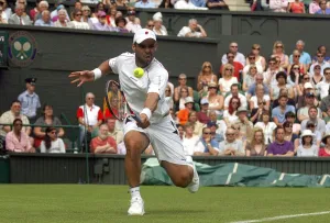 Alejandro Falla