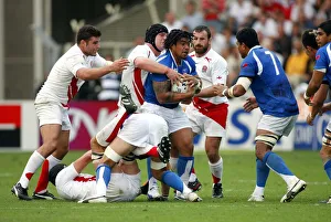 Holds Prints: Alfie Vaeluaga Holds Off England