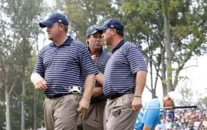 Club Prints: Azinger, Boo Weekley & Jb Holmes
