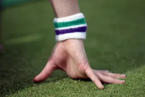 Art Or Moody Prints: Ball Girls Hand
