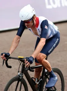 Sunglasses Prints: Bradley Wiggins