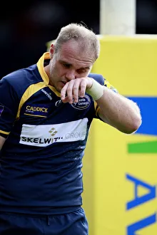 Thomas Prints: Ceiron Thomas Leaves The Pitch