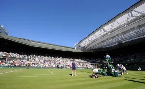 Centre Court Roof