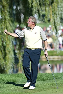 16th Prints: Colin Montgomerie Birdies 16th