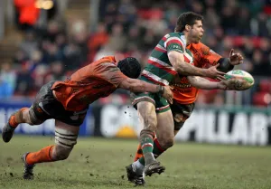 Dan Hipkiss Looks For Support
