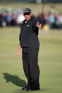 Georges Prints: Darren Clarke Just Misses Birdie Putt On 18th