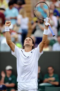 Ferrer Prints: David Ferrer Celebrates Win