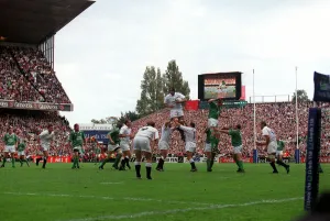 Line Out Prints: England Win Line-Out