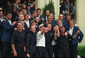 Caddies Prints: European Caddies Celebrate