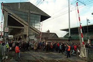 Fans Prints: Fans Arrive At Lansdowne Road