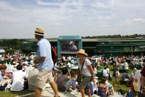 Fans On Henman Hill