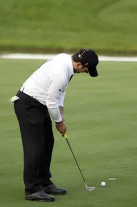Francesco Molinari Sinks Birdie Put On 18th