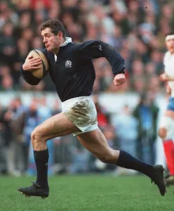 Gavin Hastings Speeds Forward