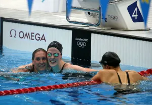 : Gemma Spofforth, Missy Franklin & Aya Terakawa Gemma Spo