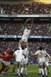 Parling Prints: Geoff Parling Wins Lineout