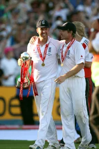 Npower Prints: Graeme Swann & Ian Bell