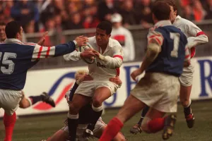 Guscott Beats Castaignede