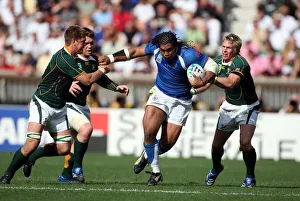 Defence Prints: Henry Tuilagi Bursts Through Defence