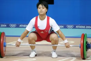 Weightlifting Prints: Hui Song Ri