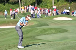 Club Prints: Ian Poulter Plays The 2nd