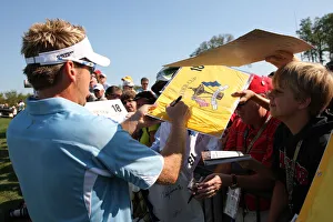 Ian Poulter Signs Autographs