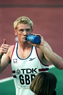 Iwan Thomas