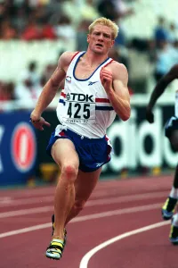Iwan Thomas