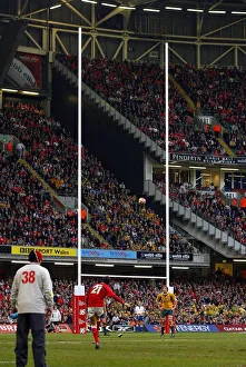 Kicking Prints: James Hook Makes It 29-29