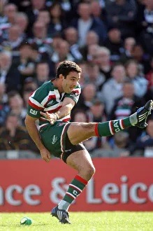 Tigers Prints: Jeremy Staunton Kicks In Difficult Conditions